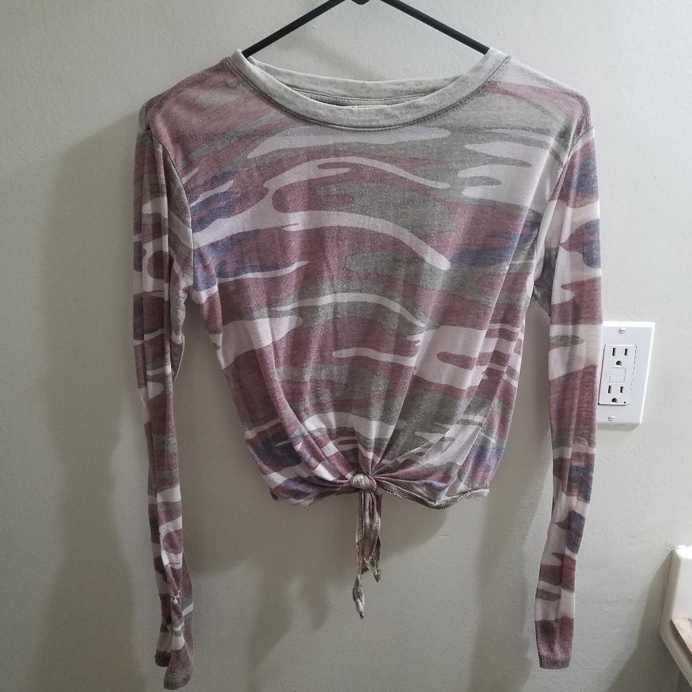 Camo crop top